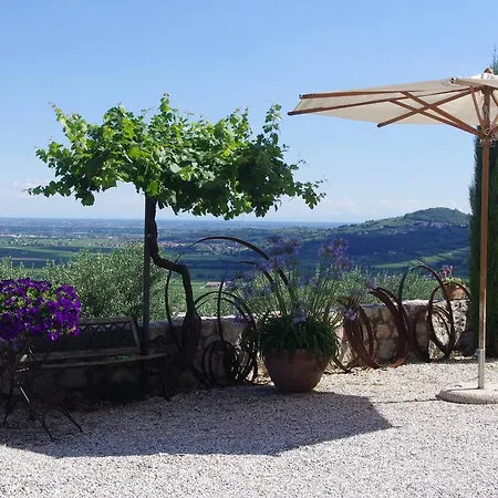 منزل ريفي Relais Di Campagna I Tamasotti Mezzane di Sotto